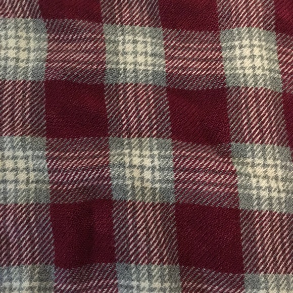 Red flannel. - Picture 5 of 5